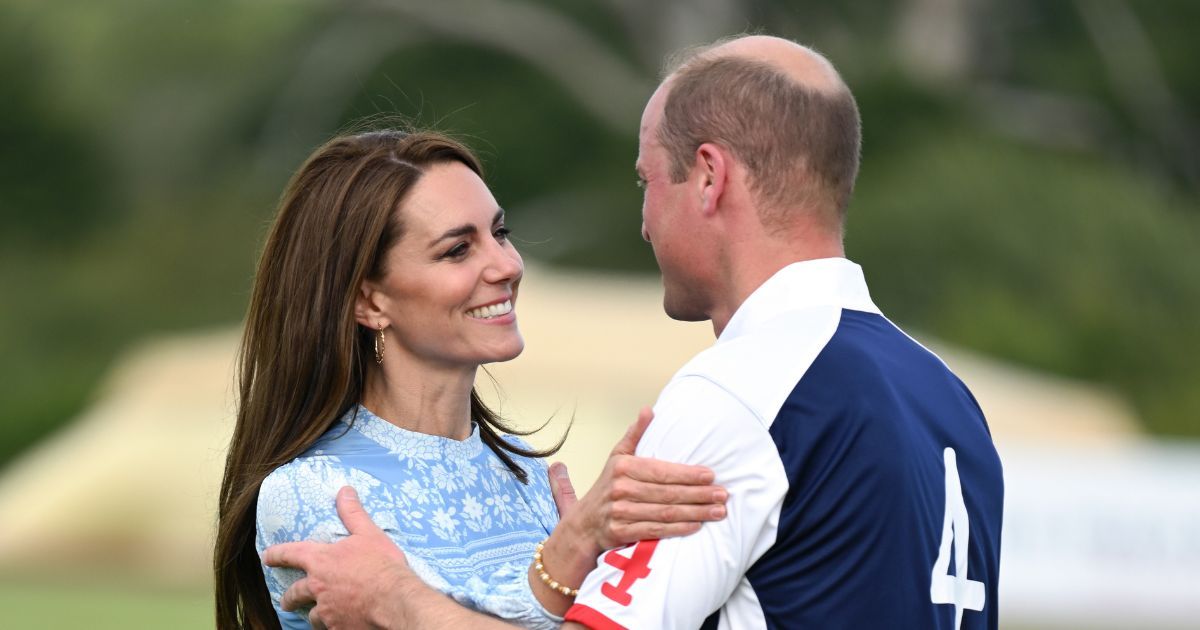 Le prince William et la princesse Kate ressemblaient à "un jeune couple amoureux" au Polo