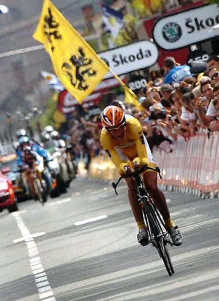 Rasmussen passed Valverde for a gain of more than three minutes.