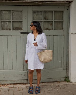 White linen dress with basket bag