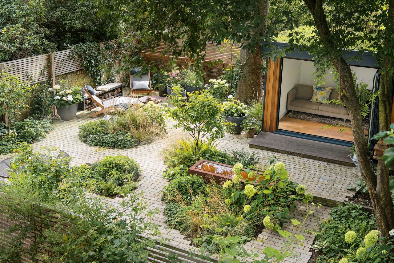 Low Maintenance Garden Ideas 29 Stylish Ways To Create An Easy care 