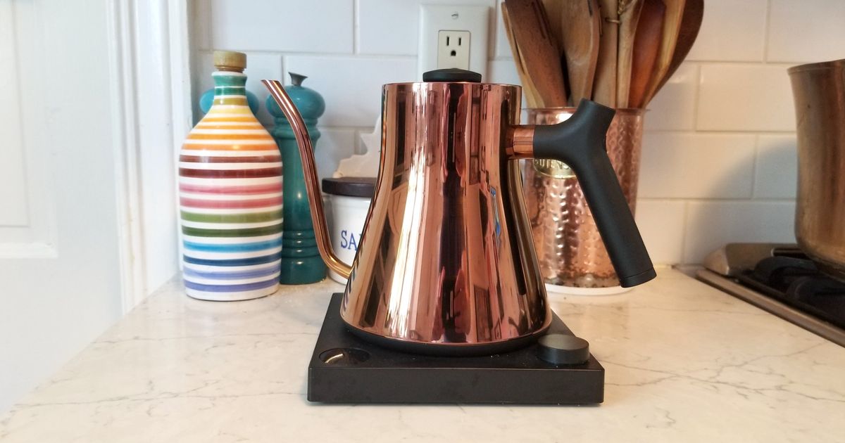 I just bought this electric tea kettle — and it’s a game changer