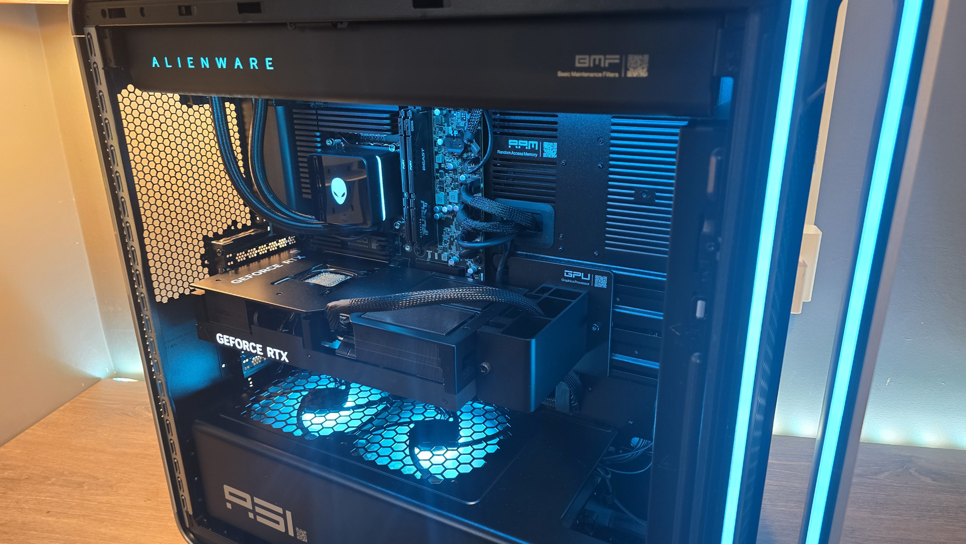 The inside of the Alienware Area-51 (2025)