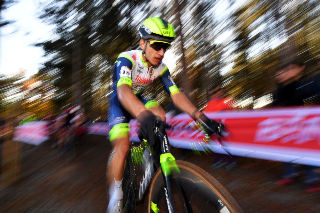 ZONHOVEN BELGIUM OCTOBER 24 Quinten Hermans of Belgium and Tormans Circus Cyclo Cross Team competes during the 25th Zonhoven UCI CycloCross Worldcup 2021 Mens Elite CXWorldCup UCIcyclocrossWC zonhoven on October 24 2021 in Zonhoven Belgium Photo by Luc ClaessenGetty Images