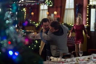 Mick Carter attacks Dean Wicks in EastEnder