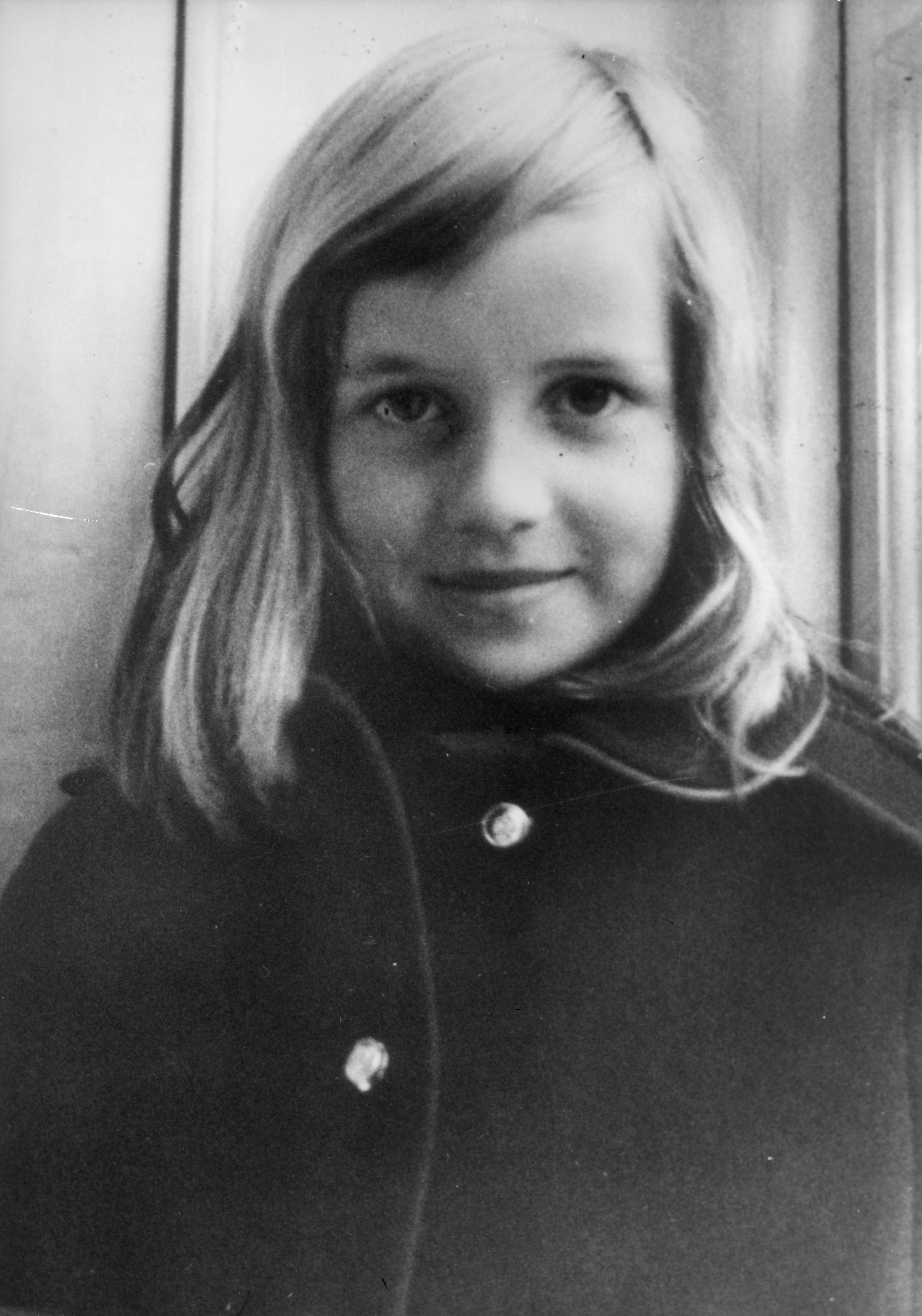 diana - young girl