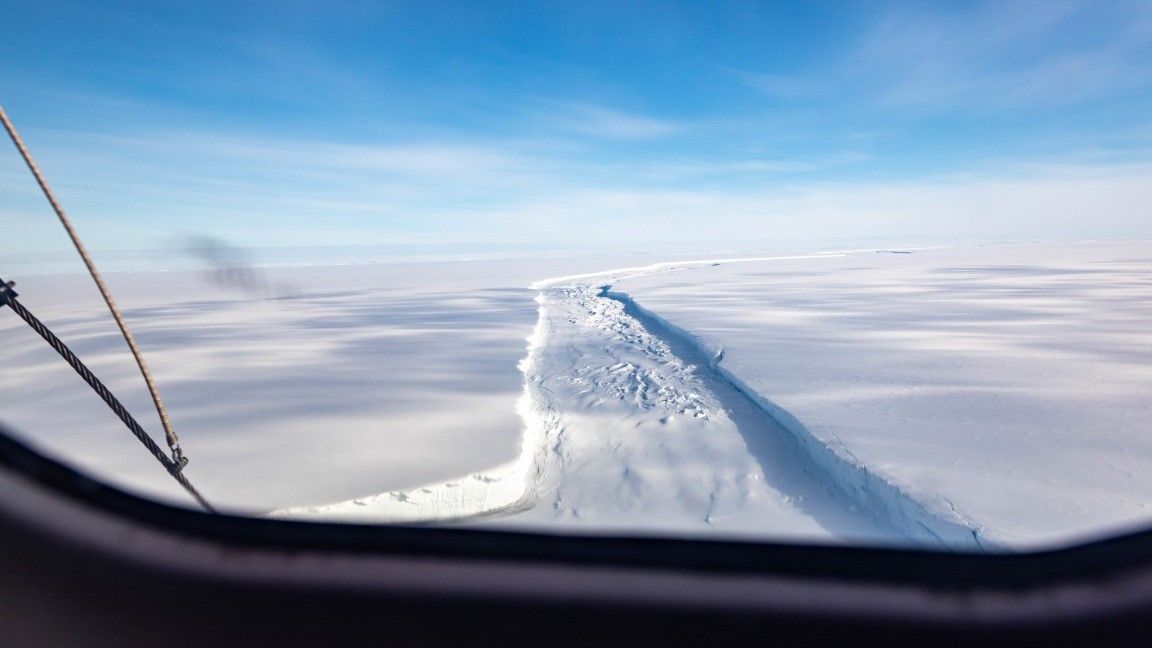 Aerial photo of the floating Brunt Ice Shelf. Chasm-1 grew over several years and threatened to join up with other cracks in the ice shelf. By 2016 it was growing by more than 1 mile in length every year.