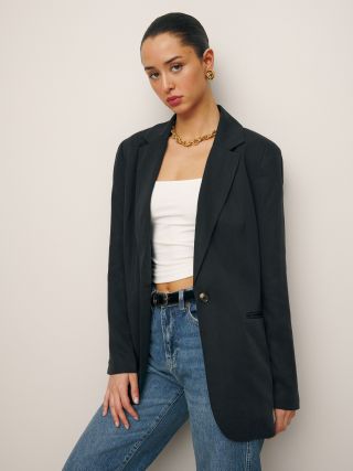 The Classic Relaxed Blazer