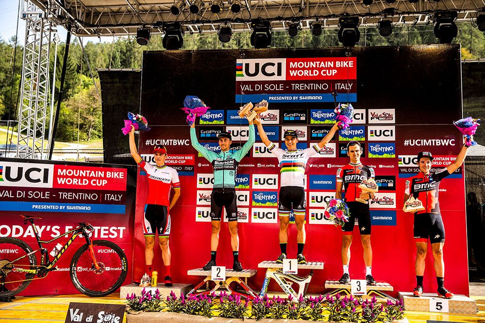 Podium: Jaroslav Kulhavy, Stephane Tempier, Nino Schurter, Julien Absalon, Lars Forster