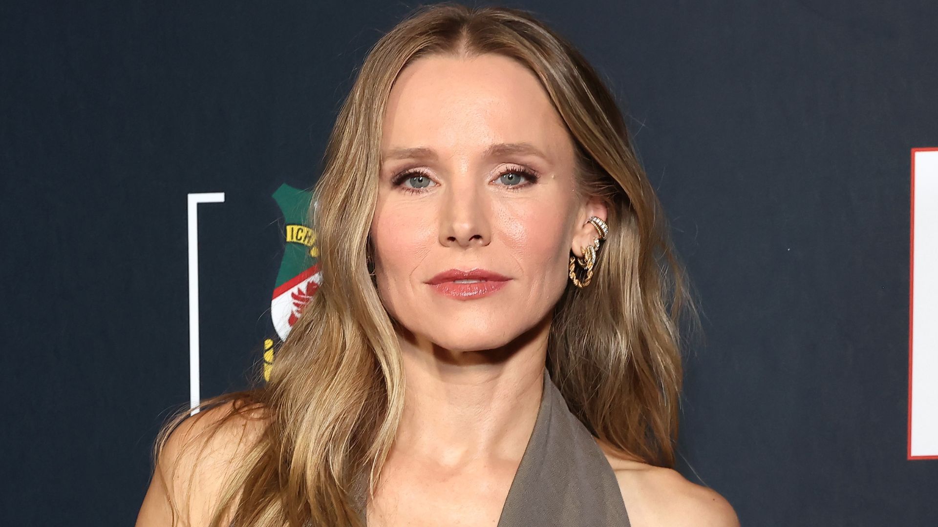 A HEADSHOT OF KRISTEN BELL 