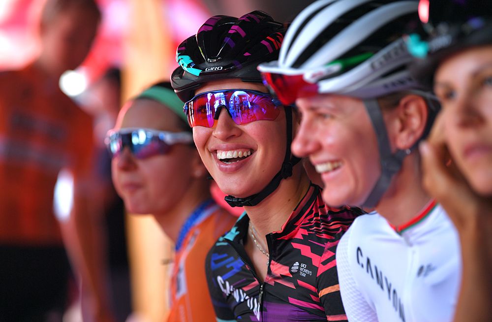 Kasia Niewiadoma at the start of stage 2 at the Giro Rosa