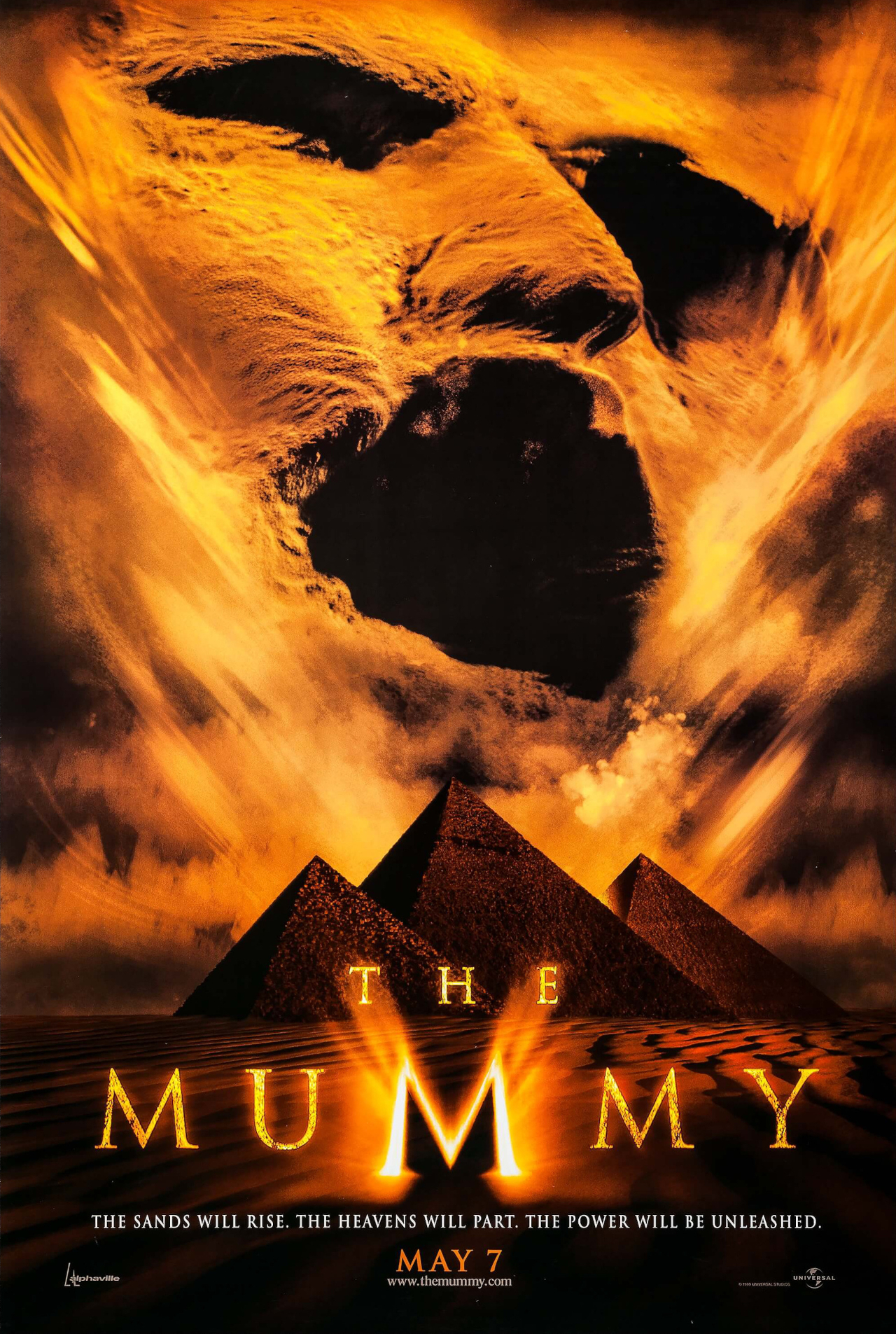 The Mummy's 1999 theatrical poster.