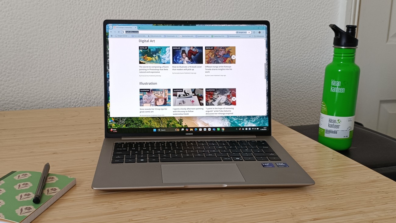 Honor MagicBook Pro 14 laptop on desk