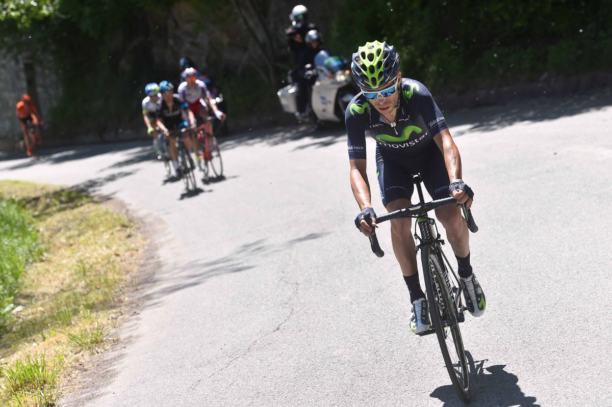 Giovanni Visconti (Movistar) attacks