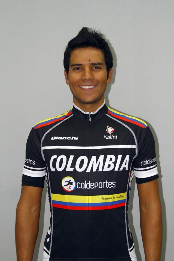 The jersey of the Colombia-Coldeportes team.