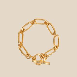 flat lay image gold chain