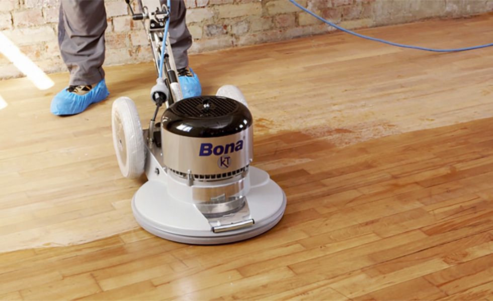 How to sand floors