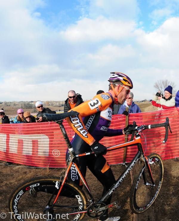 Ryan Trebon (Kona) taking the run-up with his long strides.