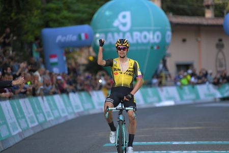Primoz Roglic (Jumbo-Visma) wins the Giro dell'Emilia