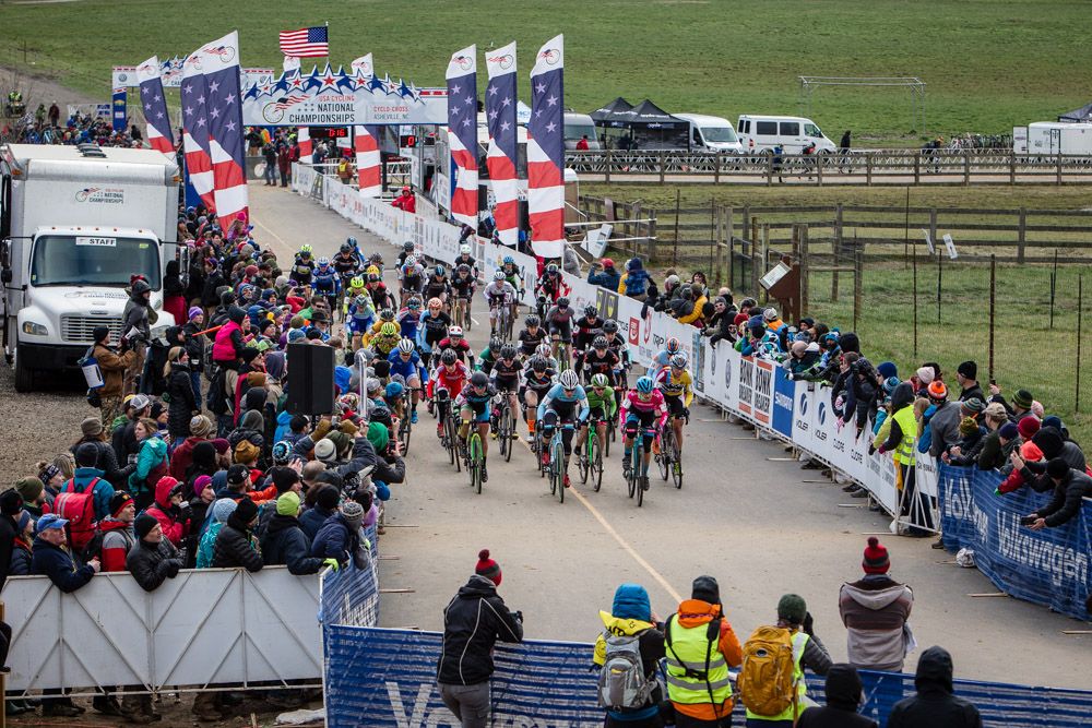 The elite women take to the course