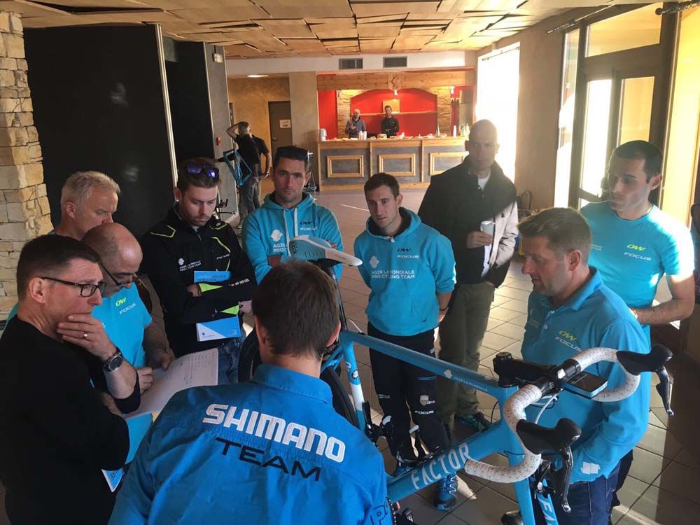 The AG2R-La Mondiale mechanics get a lesson from Shimano