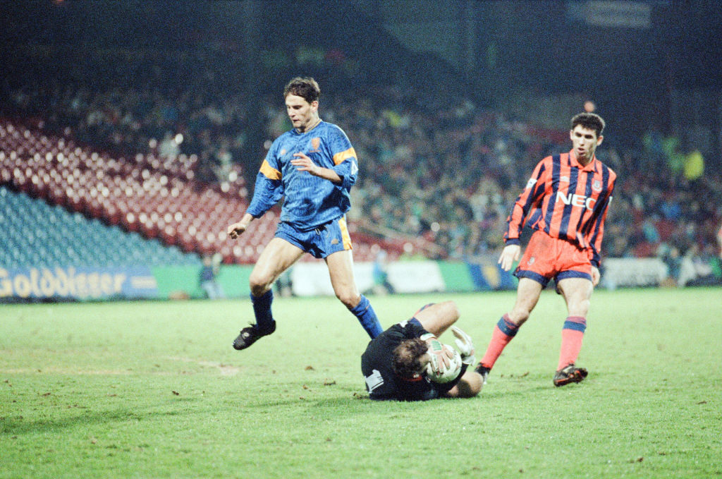 Wimbledon 1-3 Everton, League match at Selhurst Park, Tuesday 26th January 1993. Official attendance, 3039, the lowest for a premiership match. Neville Southall, Martin Keown. (Photo by Dale Cherry/Mirrorpix/Getty Images)