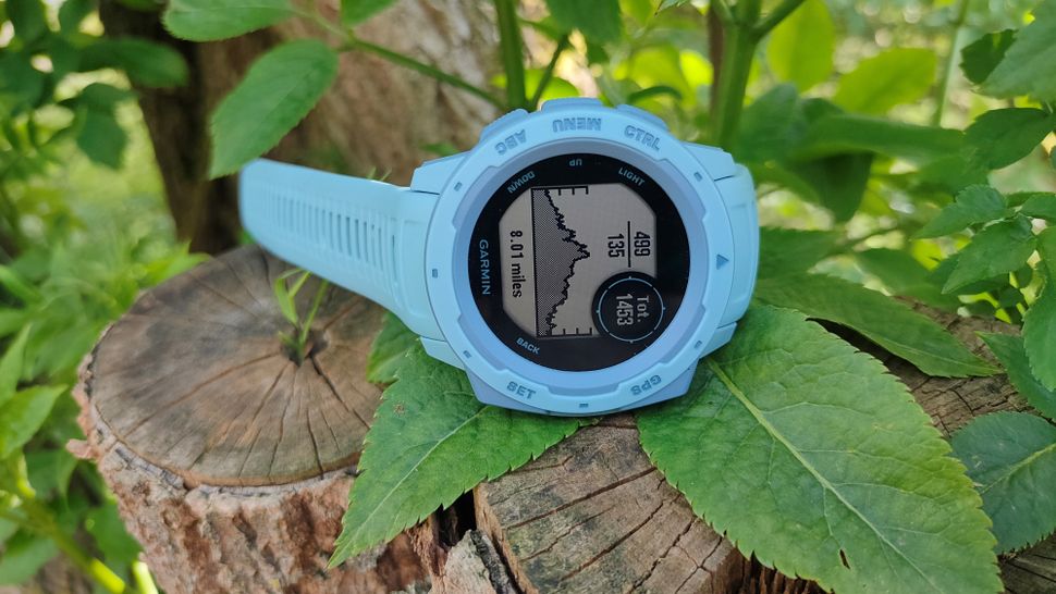 connect garmin instinct to iphone