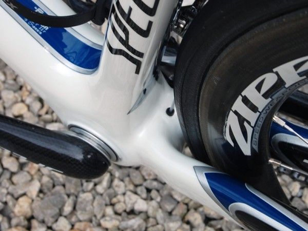 The seat tube starts out round up top but transitions to a rectangular profile down by the bottom bracket.