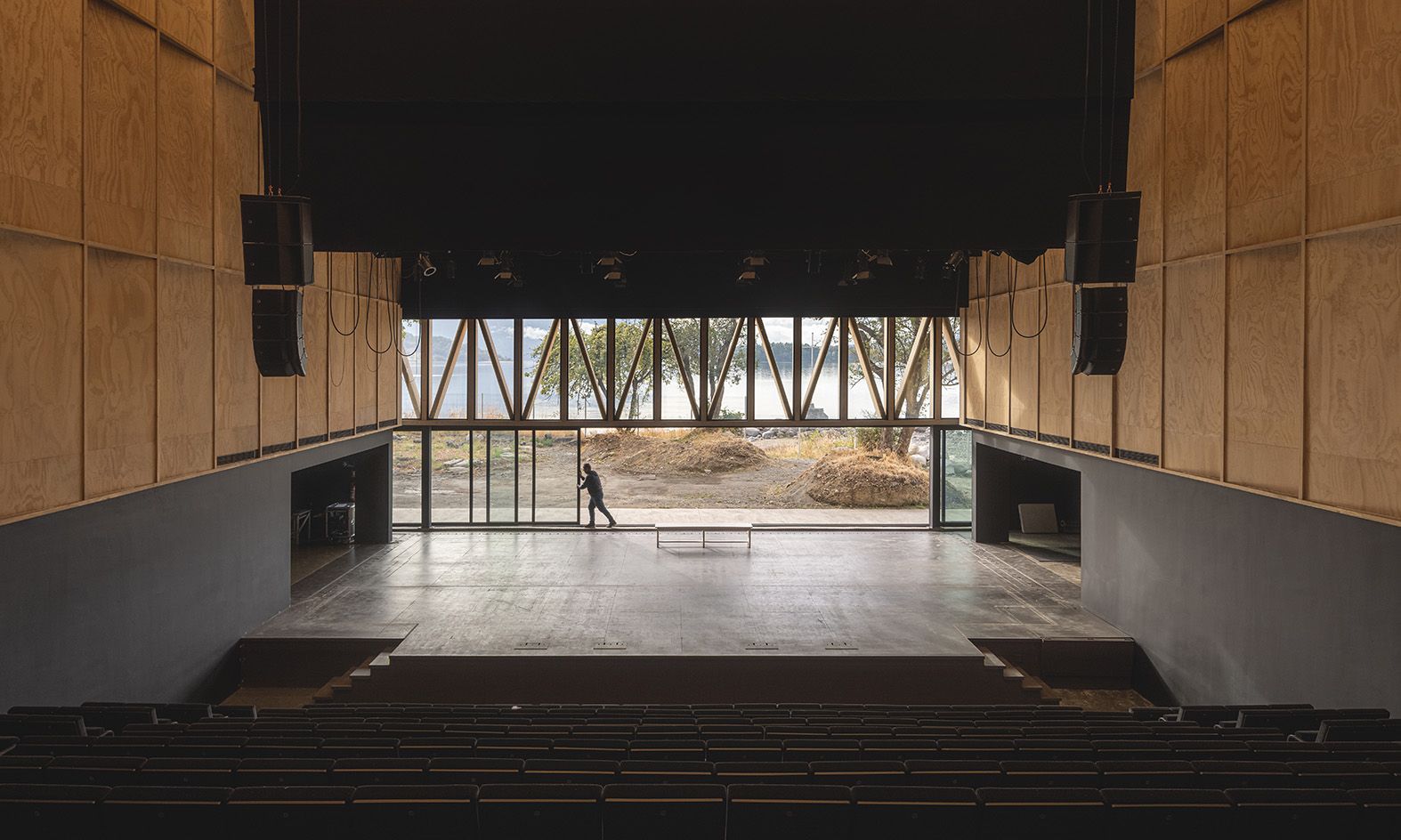 Interior del teatro Stockpoint del auditorio principal