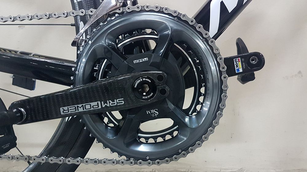 A look at Nibali's SRM Origin crankset, fitted with Shimano Dura-Ace R9100 chainrings