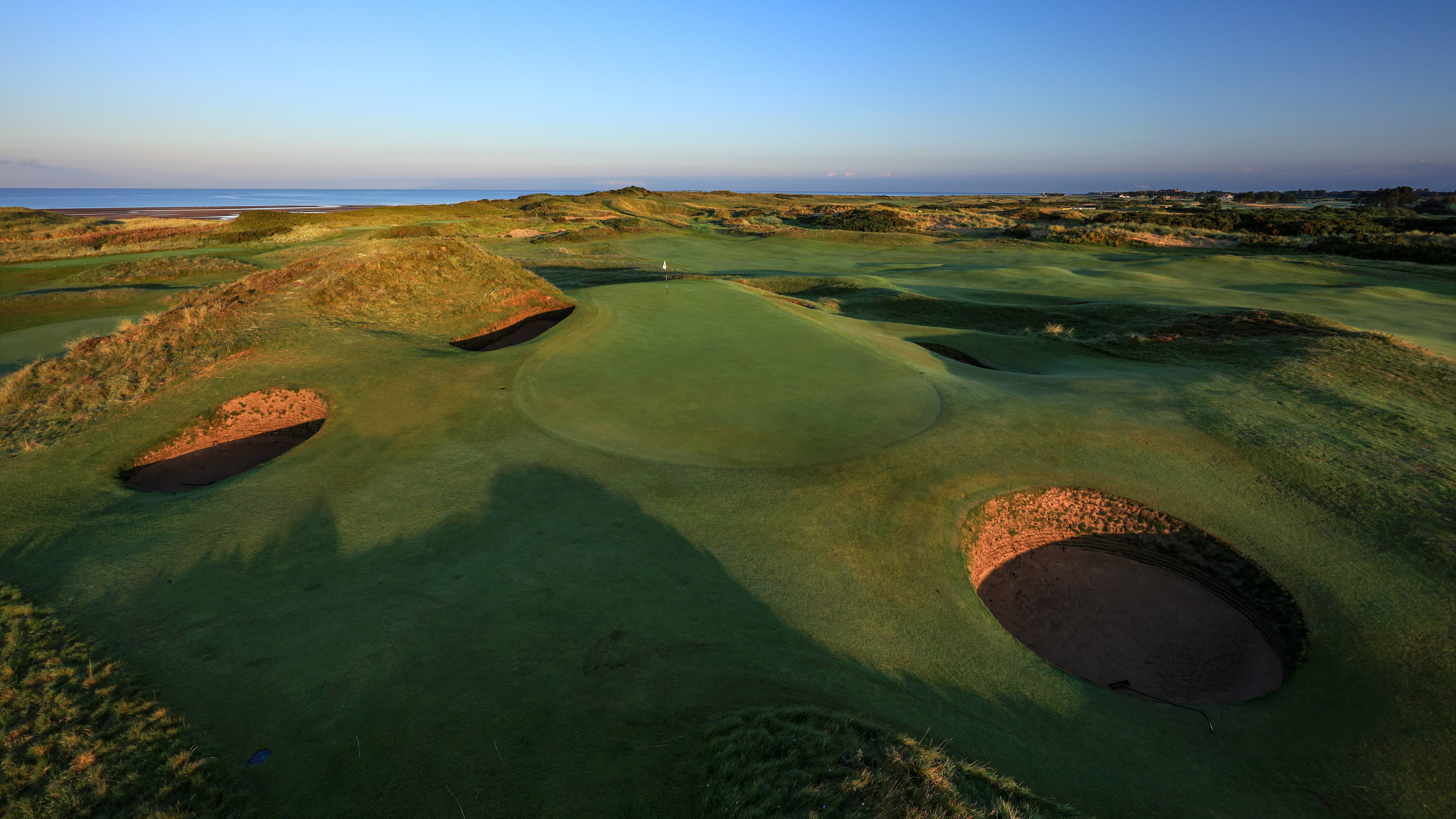 Postage Stamp hole Royal Troon
