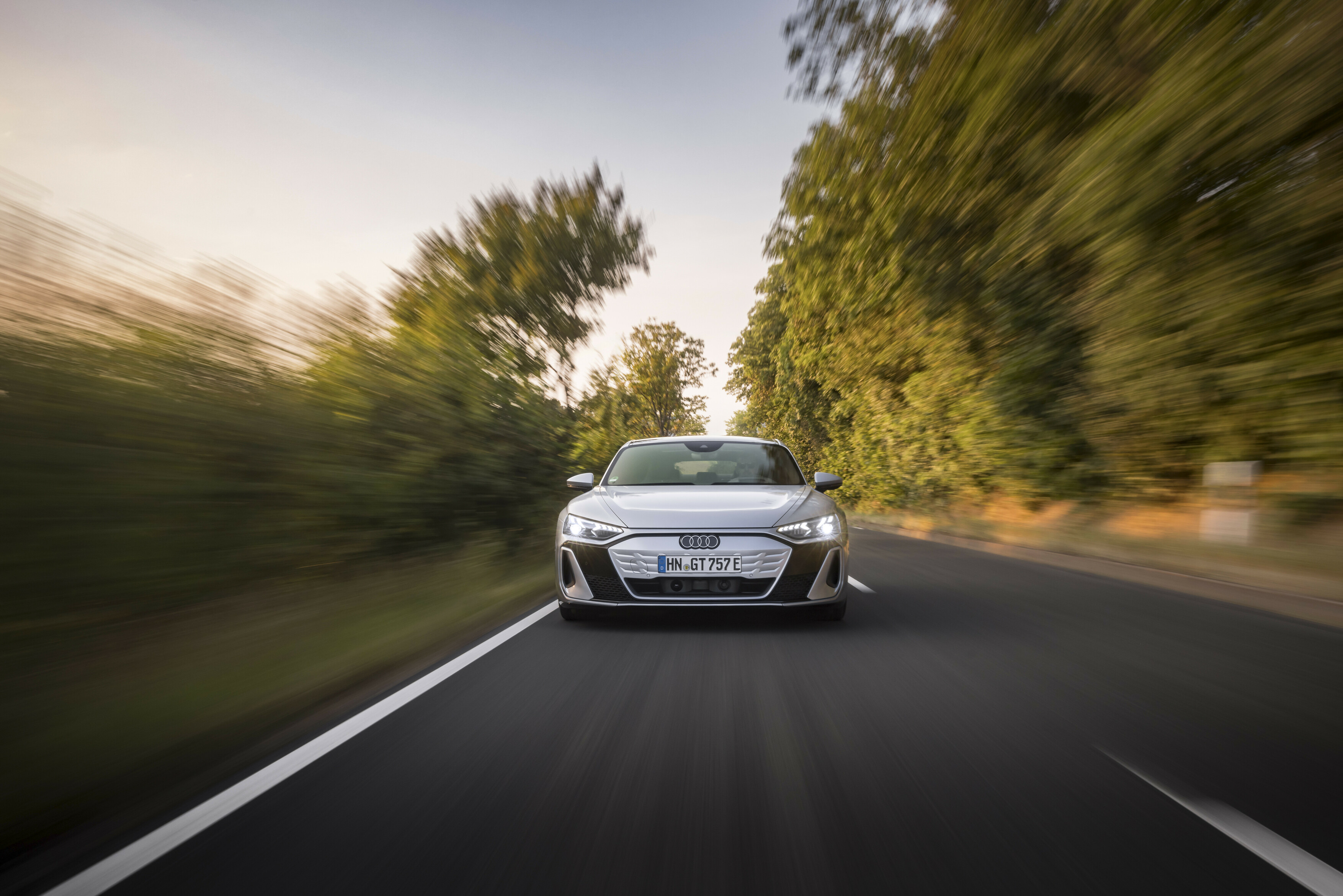 The business-like Audi e-tron GT S