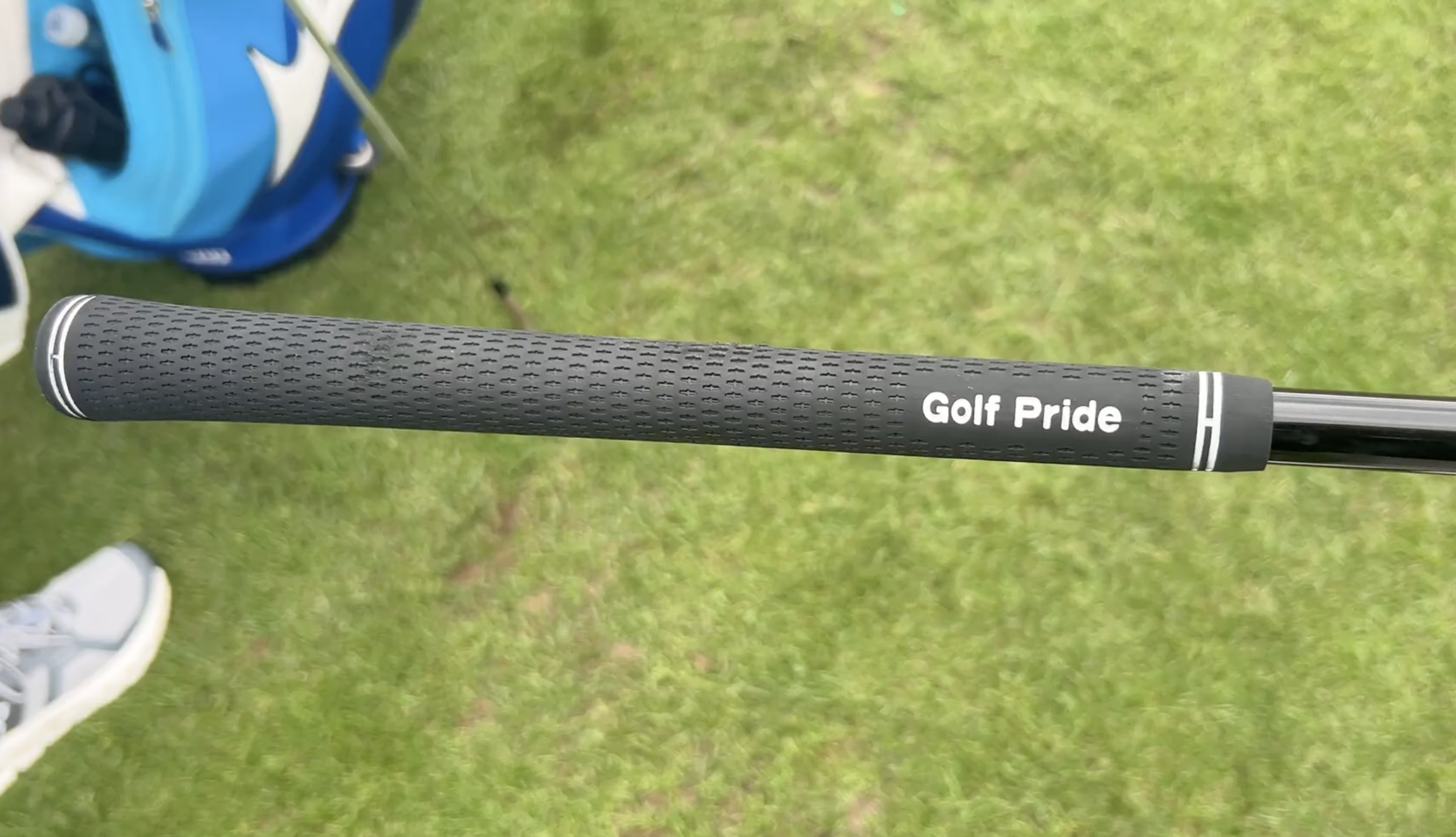 A black Golf Pride Tour Velvet grip