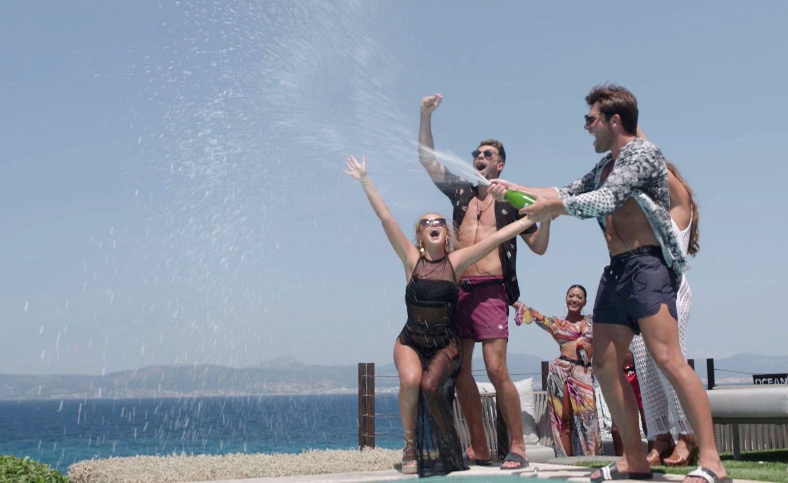 This Is How Love Island Secret Messages Are Passed Around The Cast