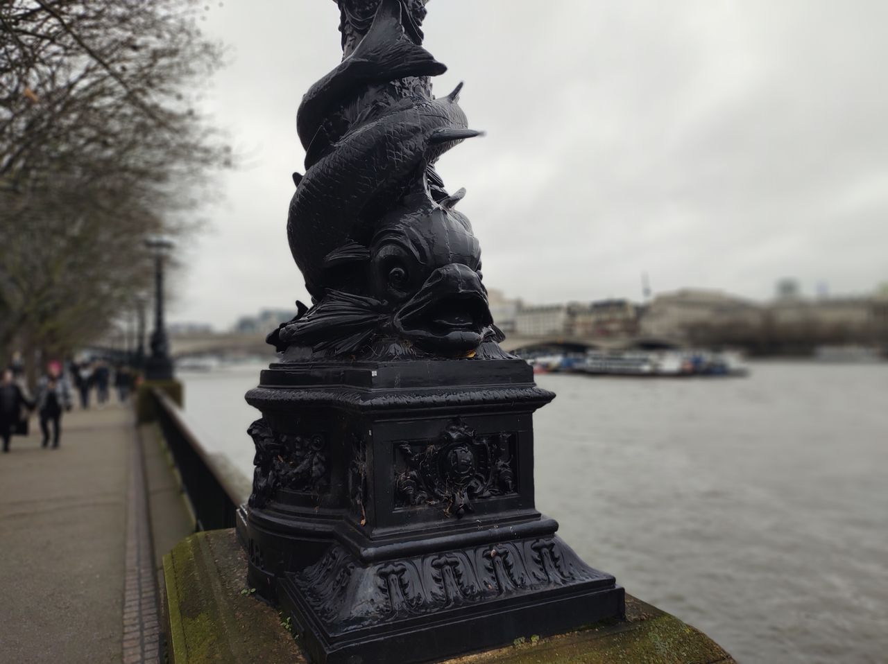 The Motorola One Hyper's portrait mode is weak in poor lighting, though usable in daylight