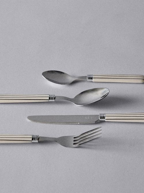 Natural Striped 24 Piece Cutlery Set