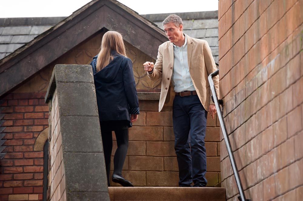 Peri takes a bad fall down the stairs! | Hollyoaks | Photos | What's on ...