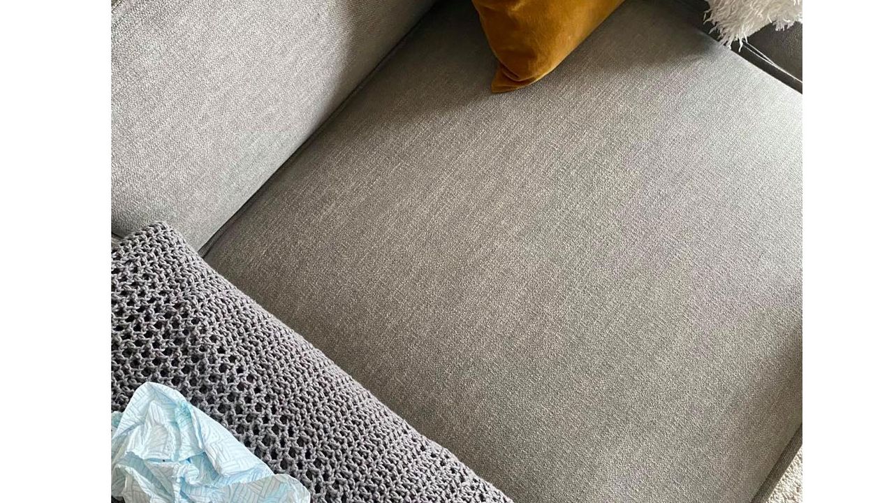 Swyft sofa model 03 cushion