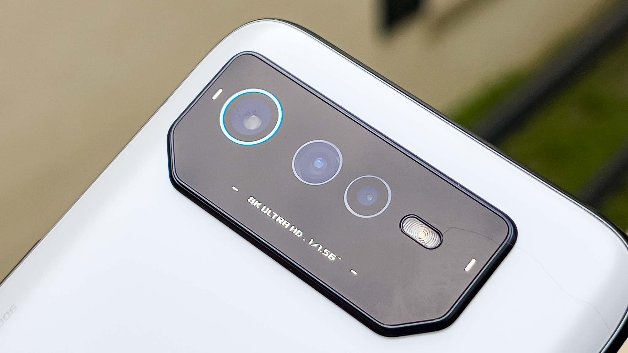 Asus ROG Phone 6 Pro camera