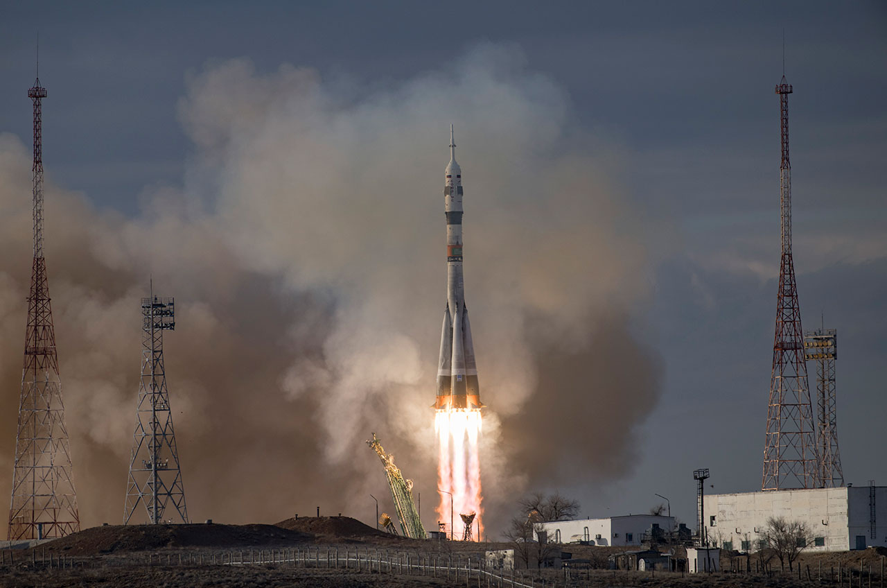 Flight attendant becomes 1st Belarusian in space on ISS-bound Soyuz launch