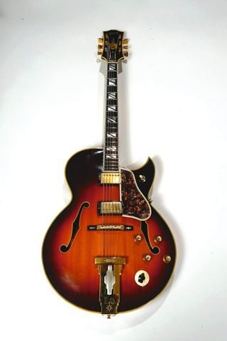 1962 Gibson Crest