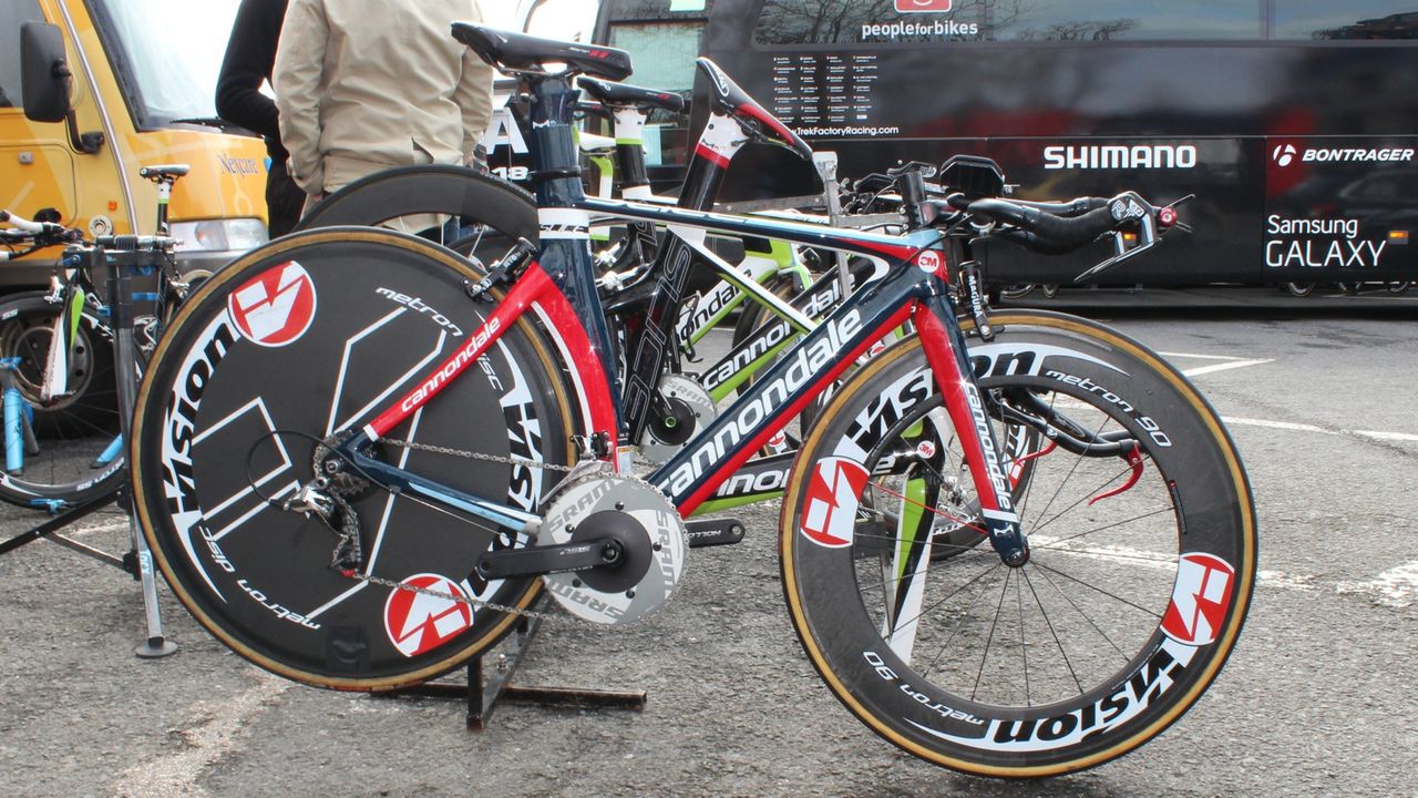 Continental team 3M arrived with a few different configurations of Cannondale Slice TT rigs, including this one for Geert Van Der Weijst.
