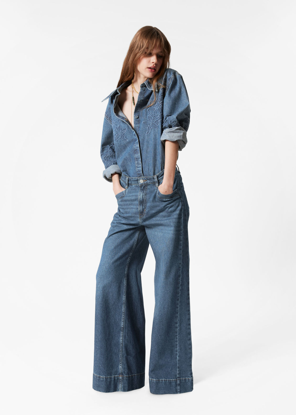Long Wide-Leg Jeans