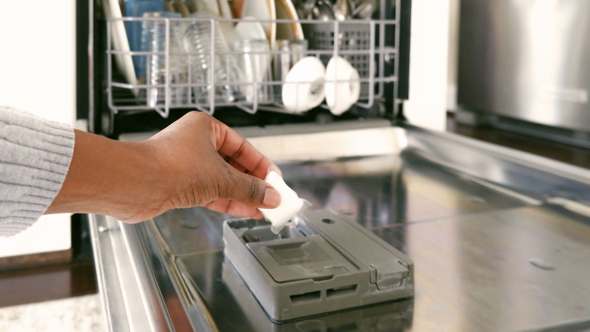 How do dishwashers work? Top Ten Reviews