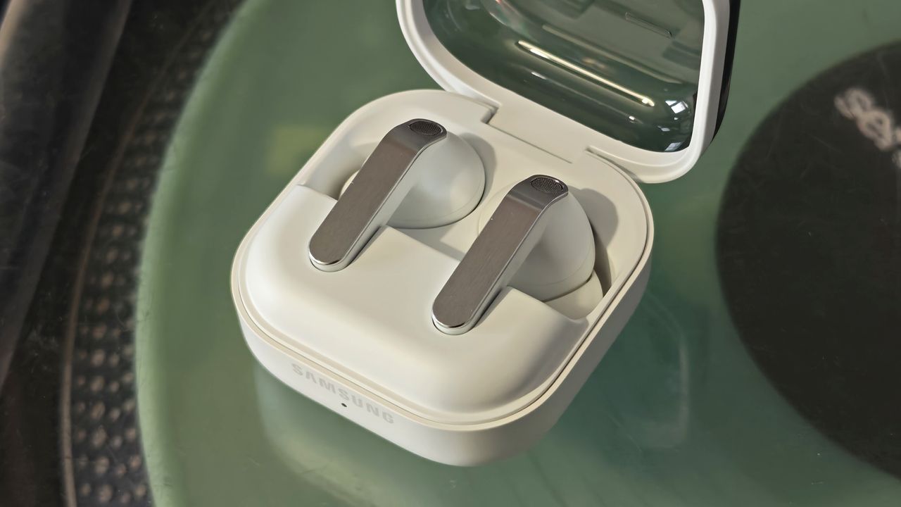 Samsung Galaxy Buds 4 Pro