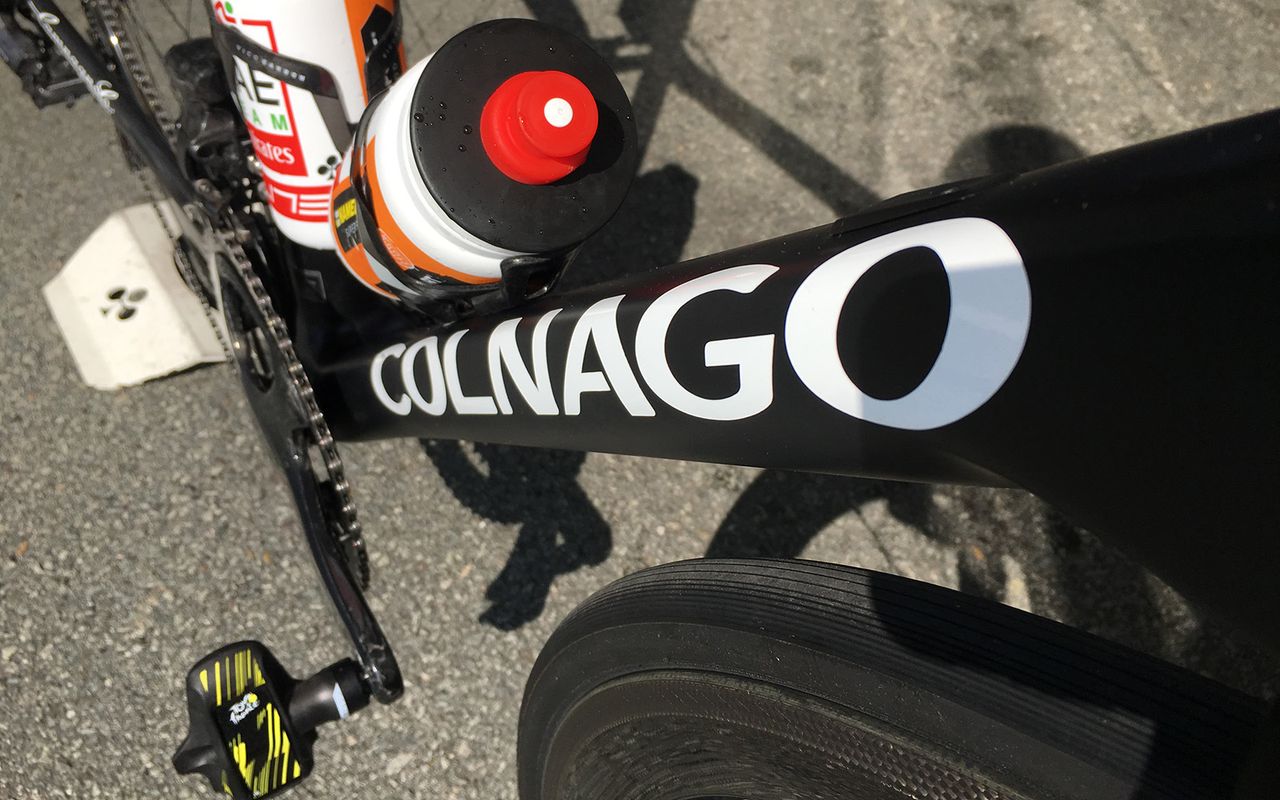 UAE Team Emirates use Elite Vico Carbon bottle cages