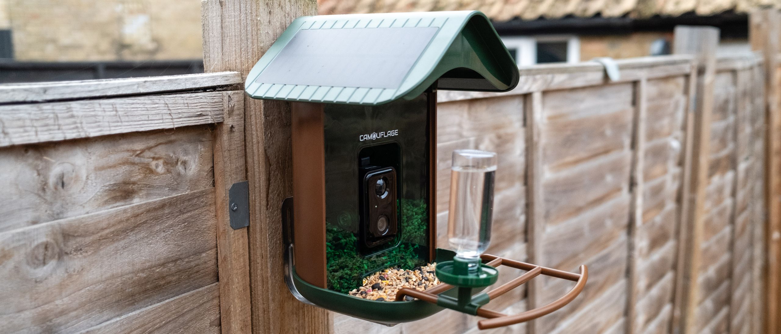 This budget bird feeder camera by Camouflage is a great starting point for identifying your garden birdlife