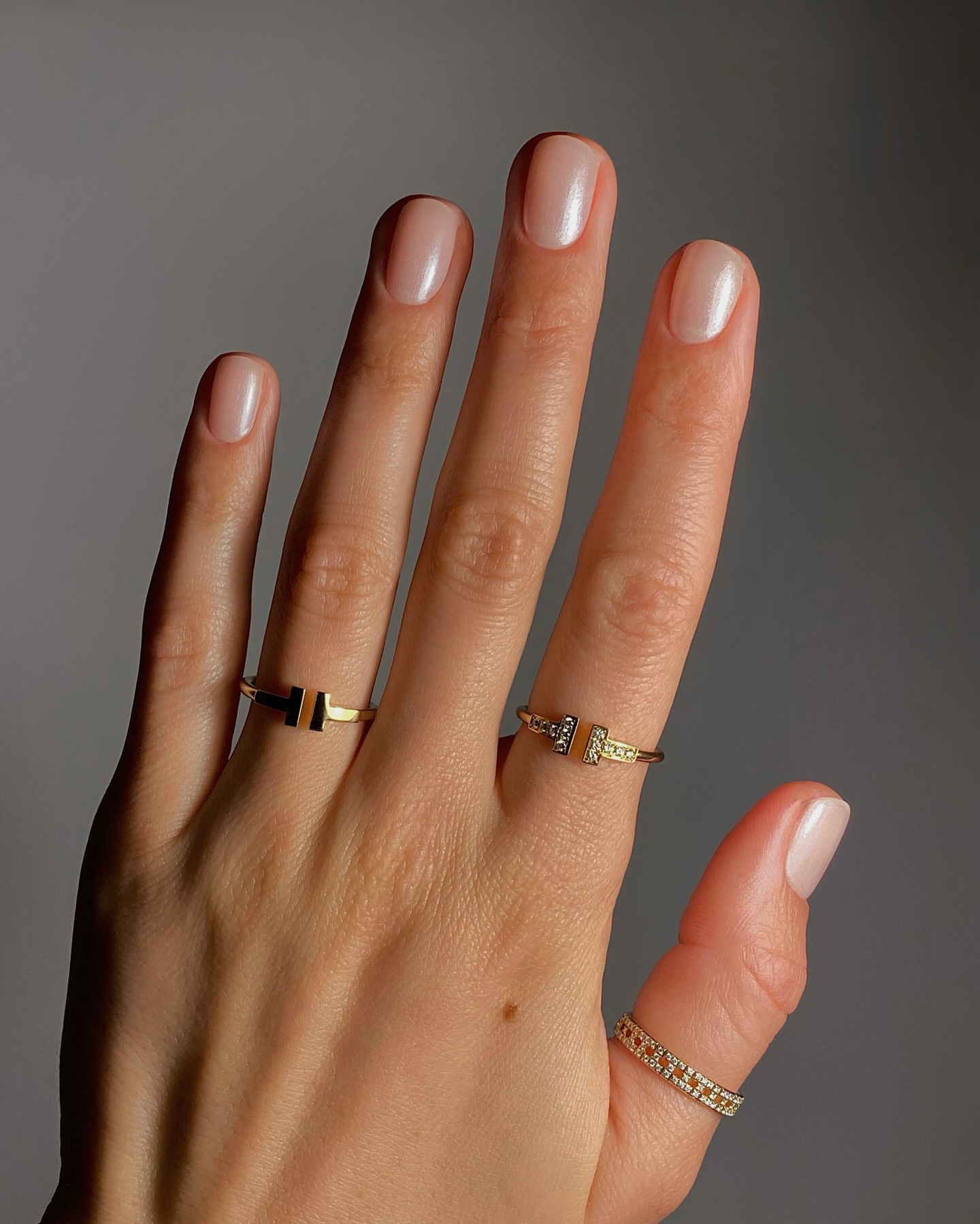chrome glazed nails