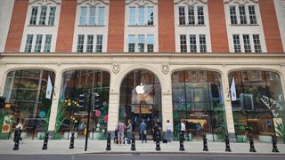 Apple Store in Brompton Road, Knightsbridge, London - exterior