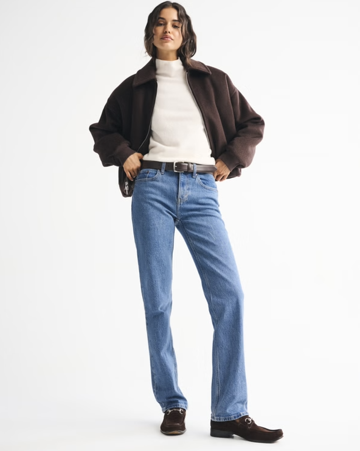 Mid Rise 90s Straight Jean