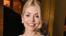 Image Holly Willoughby